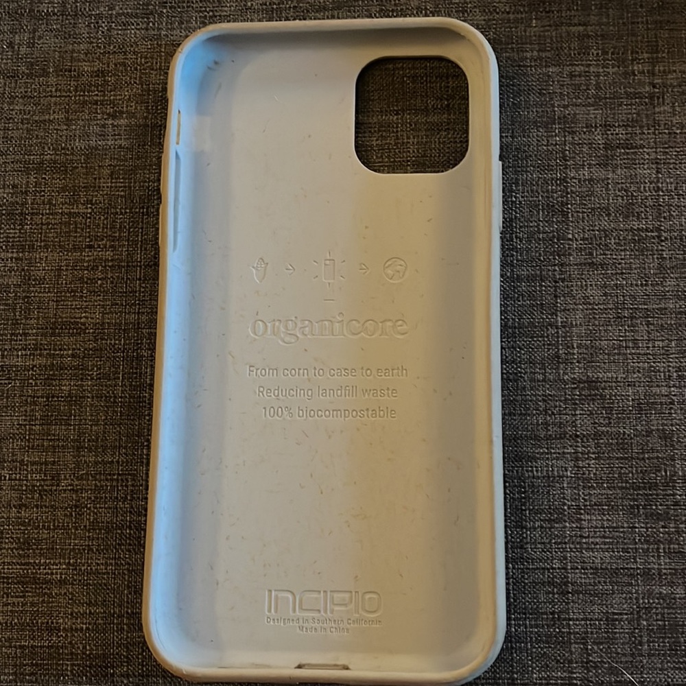 iphone 11 - Picture 2 of 2